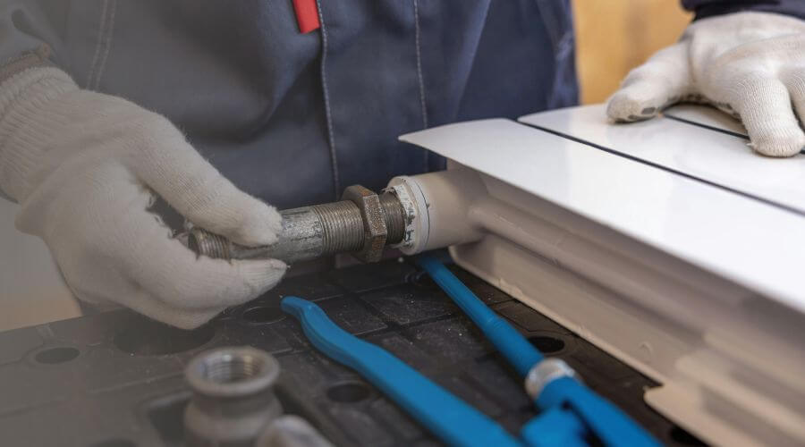 Expert burst pipe repair services in Blackstone, VA